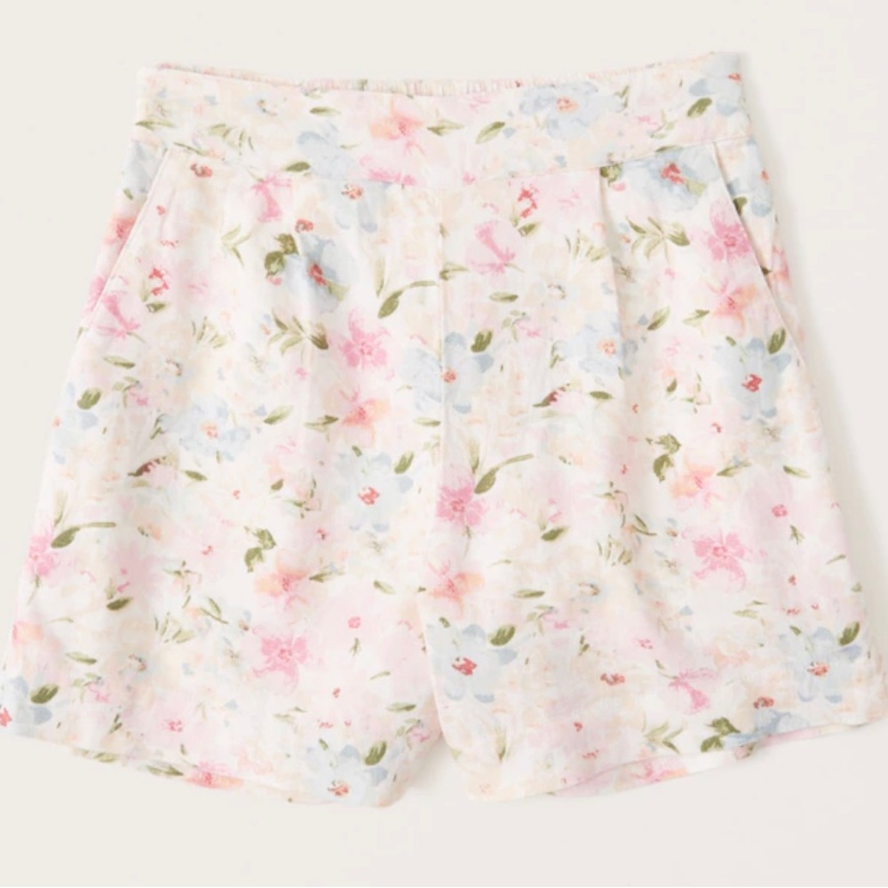 A&F Linen Crop Top & Pull On Shorts Set
